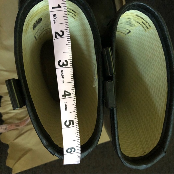 Hunter black mid calf rise rubber rain boots - Picture 5 of 6